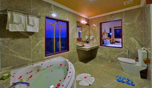Hotel Ananta Inlay Resort