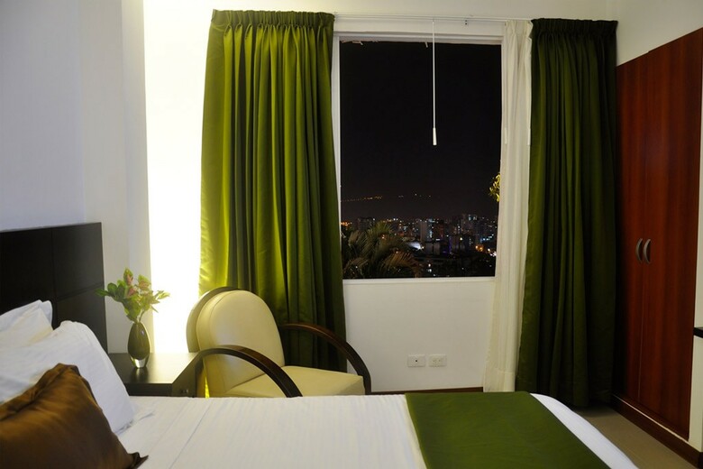 Hotel Serenity Suites