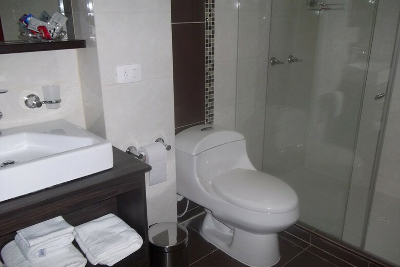 Hotel Serenity Suites
