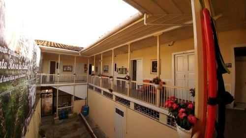 Hostal Hotel Santa Juana