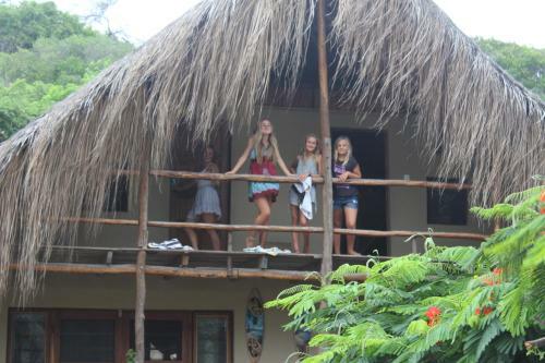 Casa Surf Lodge-tofo