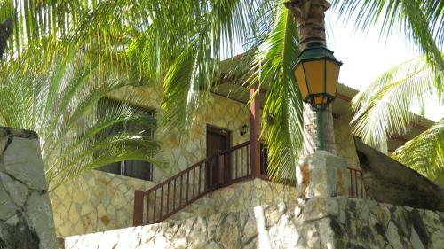 Kwalala Lodge