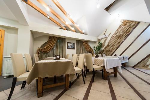 Hotel Mon Ami Villa
