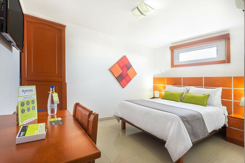 Optimum Hotel