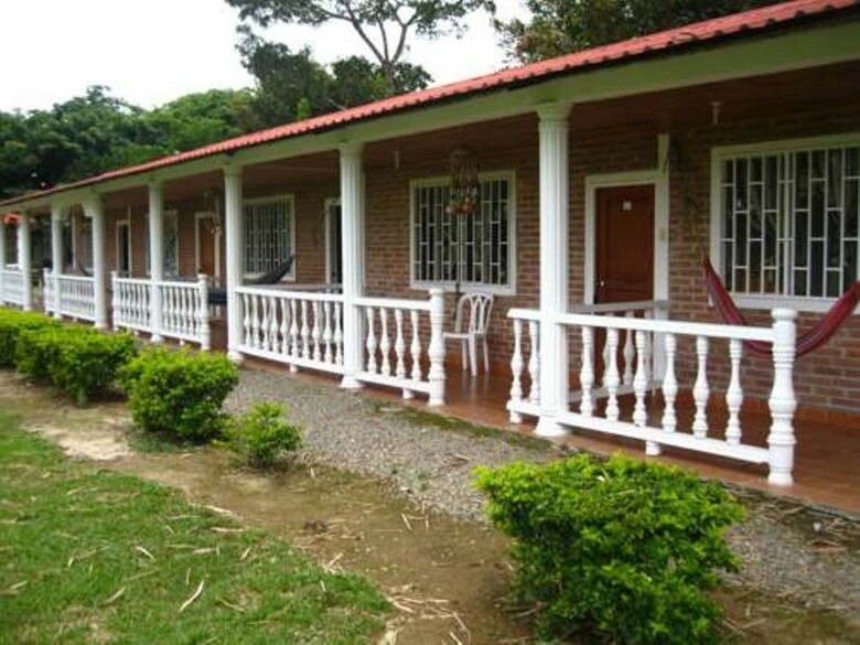 Hostal Finca Turistica Los Gavilanes