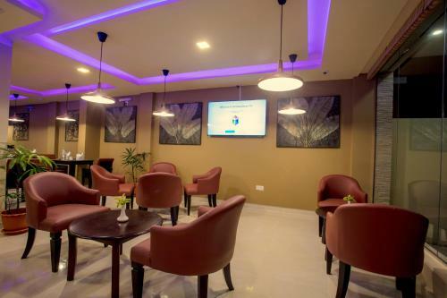Hostal The Avenue & Spa