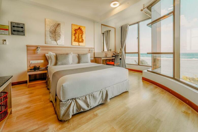 Hotel Paralian Hulhumale'