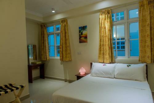 Hostal Beach Grand And Spa