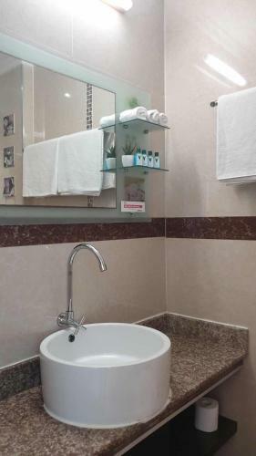 Hostal Le Vieux Nice Inn