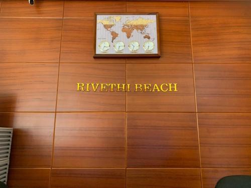 Hostal Rivethi Beach Hotel