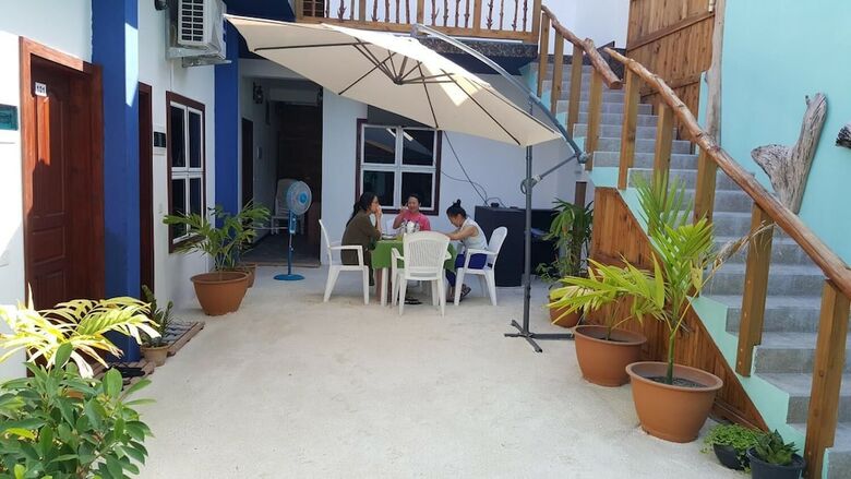 Hostal Madivaru Kro