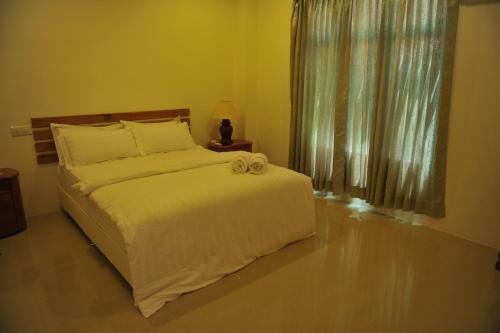 Hostal Ras Village