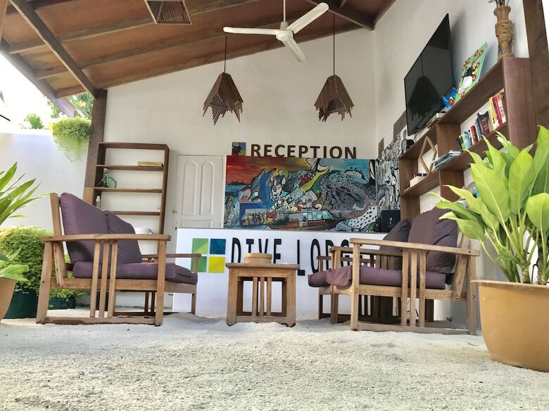 Hostal Rasdhoo Dive Lodge