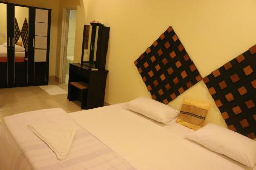Hostal Ras Beach Inn