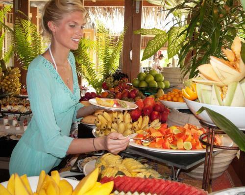 Hotel Veligandu Island Resort & Spa