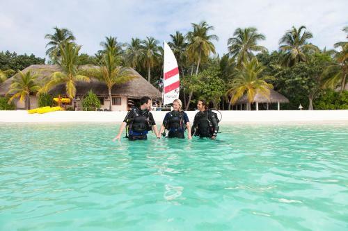 Hotel Veligandu Island Resort & Spa