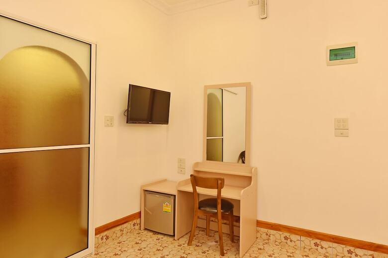 Hostal Rasdhoo Relax Inn