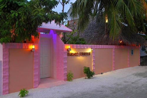 Hostal Rasdhoo Coralville