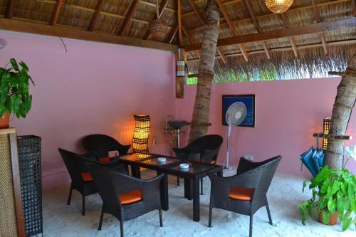 Hostal Rasdhoo Coralville
