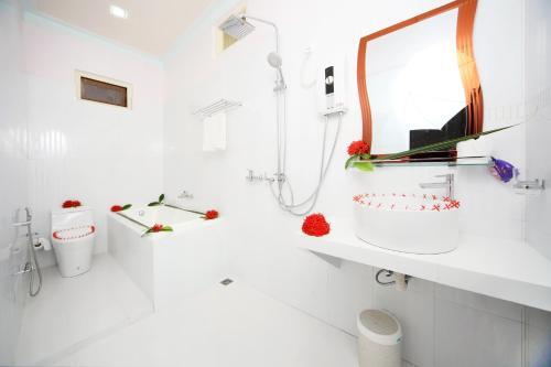 Hostal Rasdhoo Coralville