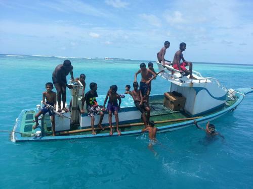 Hostal Rip Tide Vacation Inn, K.guraidhoo