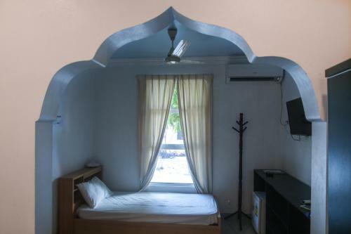 Hostal Azoush Tourist Guesthouse