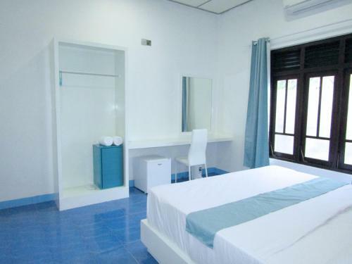 Hostal Vilu Beach