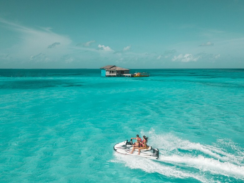Hotel You & Me Maldives