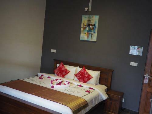 Hostal Equator Homestay