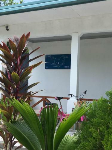 Hostal Equator Homestay