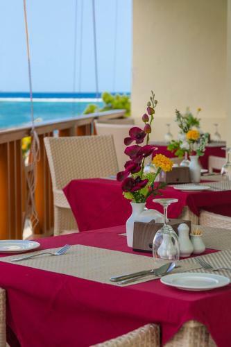 Hostal Akasha Beach Maafushi
