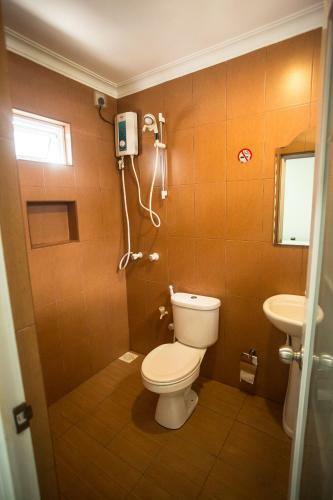 Hostal Faza View Inn