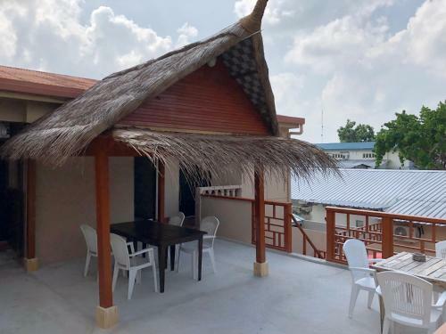 Hostal Island Cottage