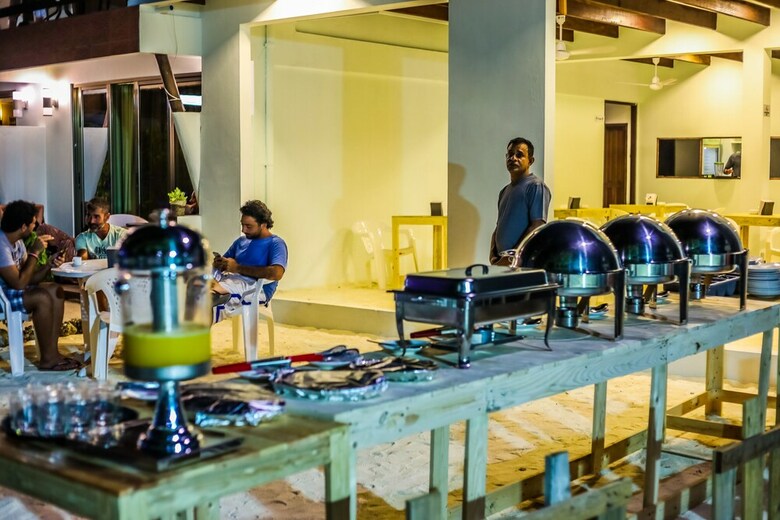 Hostal Salt Beach Hotel
