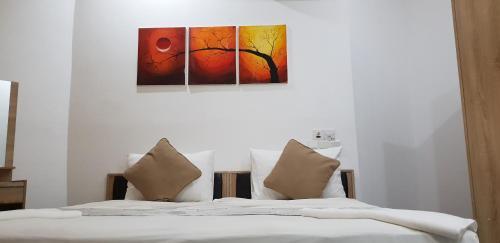 Hostal Arora Inn
