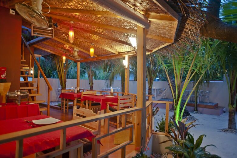 Hostal Stingray Beach Inn