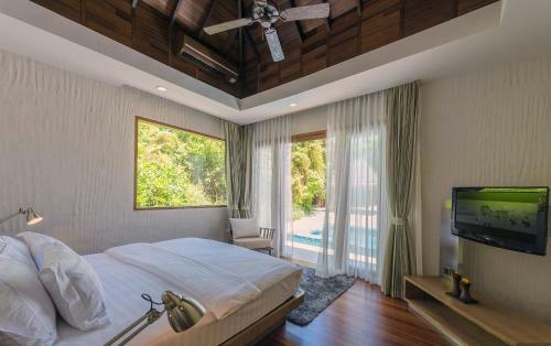 Hotel Hideaway Beach Resort & Spa