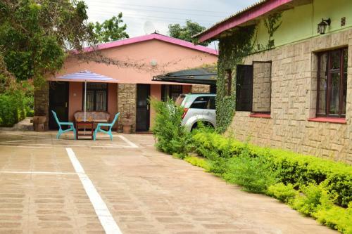 Hostal 244 Guest House