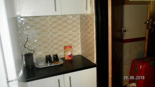 Hostal 244 Guest House