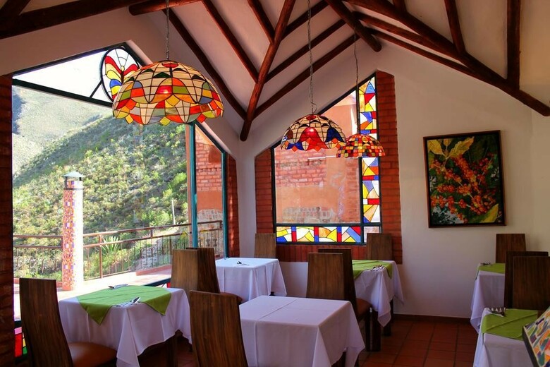 Hotel Suites Arcoiris