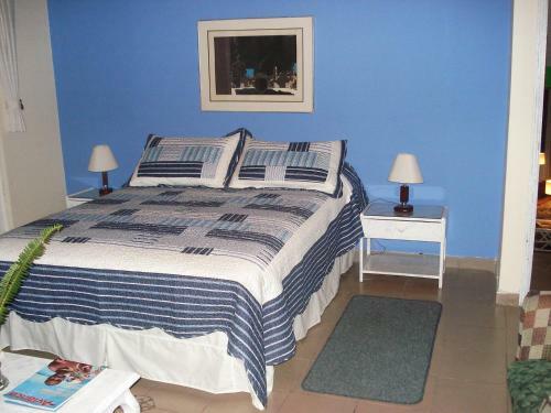 Hostal Miravalle Suites