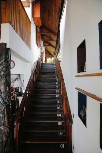 Villa Valiha Lodge