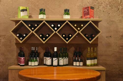 Hotel And Winery Lozar