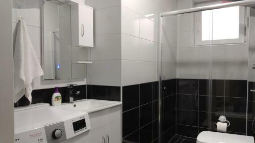 Apartment In Center