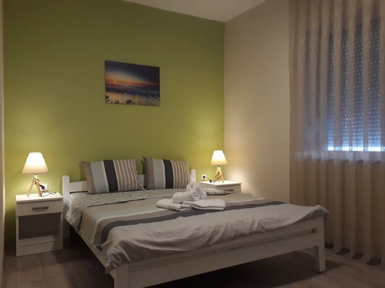 Hostal Vila & Apartments Matea
