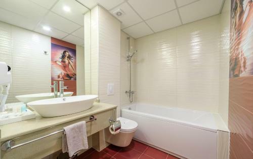 Laki Hotel & Spa