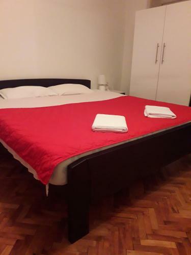 Hostal Bochkar Guest House