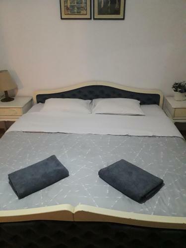 Hostal Bochkar Guest House