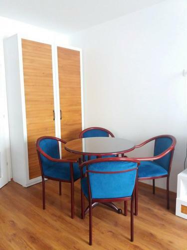 Ana's Apartments