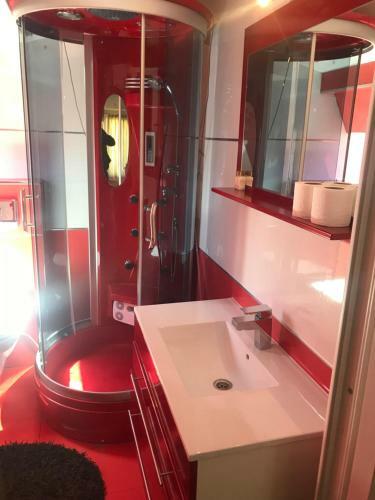 Hostal Villa Piano&bar